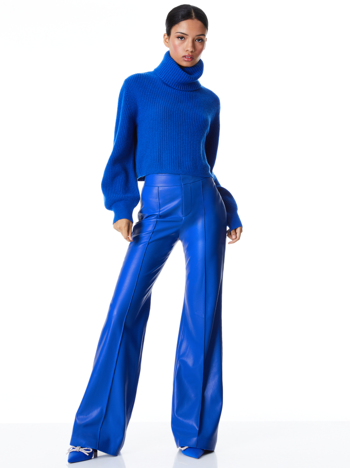 Carlynn Ribbed Cropped Turtleneck In Royalty | Alice And Olivia