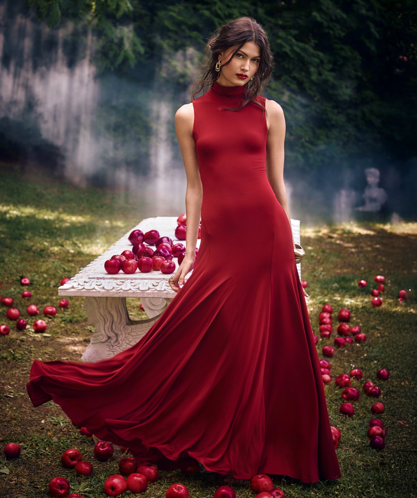 DRESSES