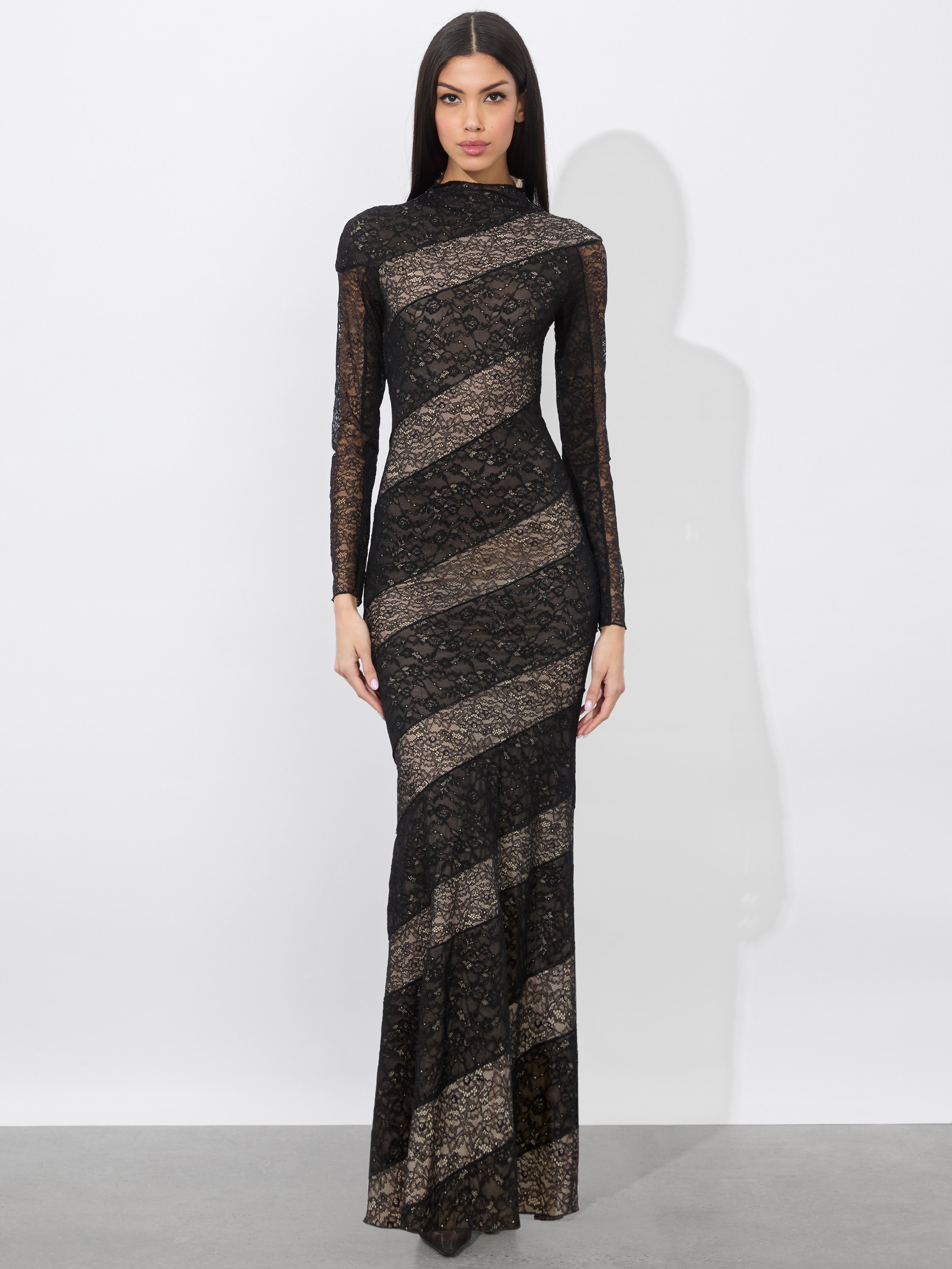 ALICE AND OLIVIA DELORA LACE PANELED DRESS