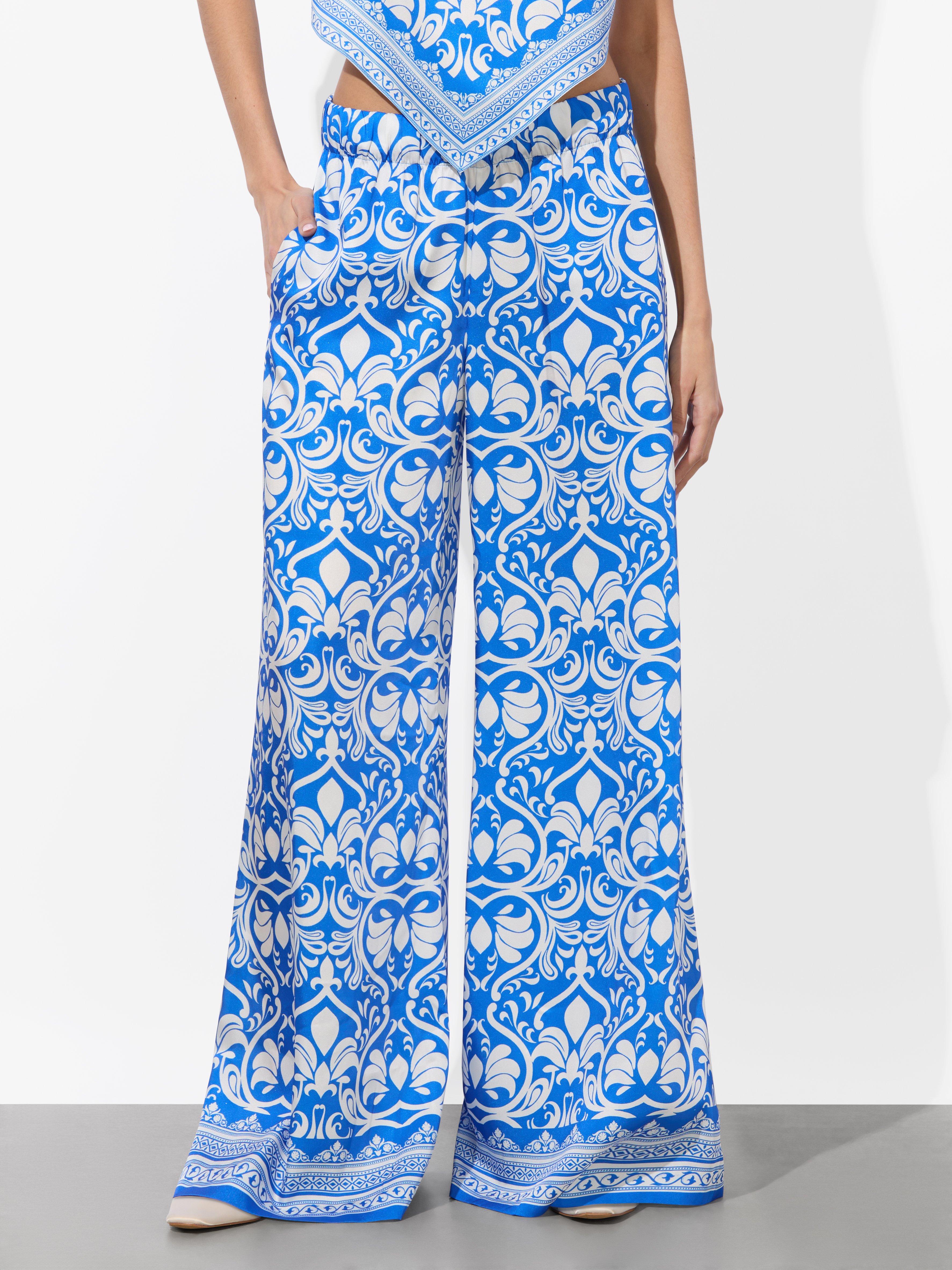 Alice And Olivia Keegan Pull On Wide Leg Pants Soiree True Blue