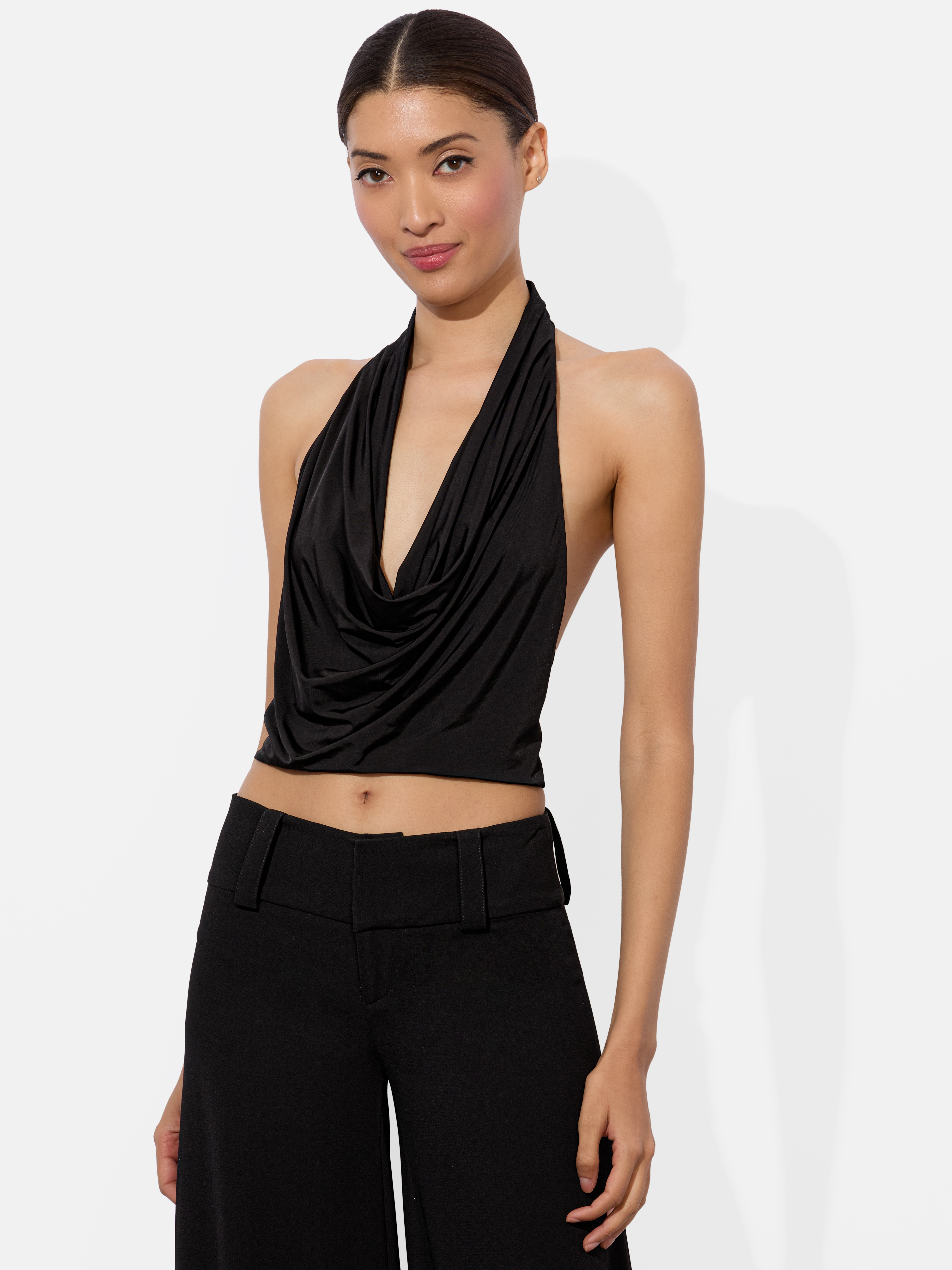 Alice And Olivia Ayanna Deep Halter Top In Black