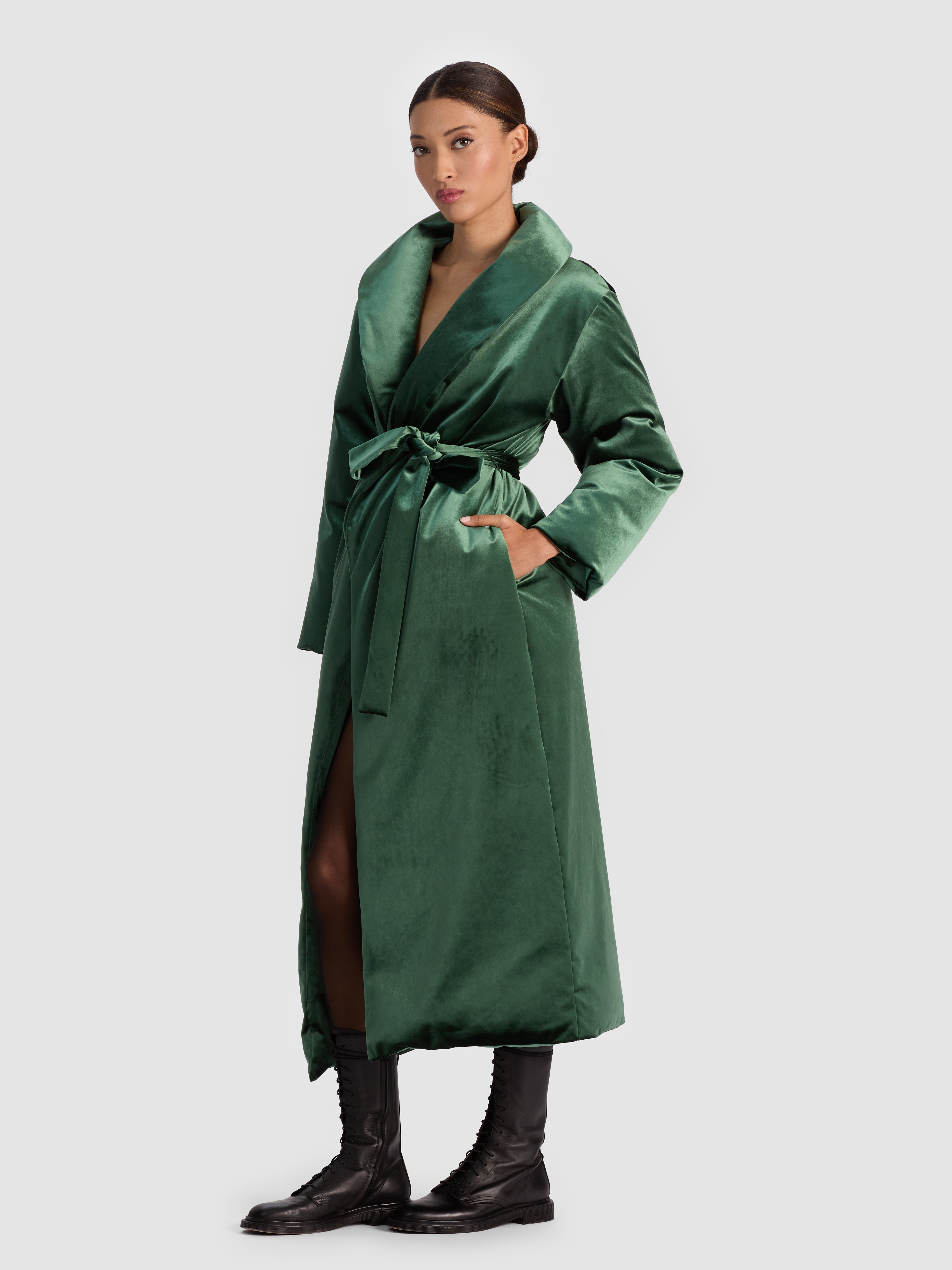 Alice And Olivia Ima Puffer Coat In Green