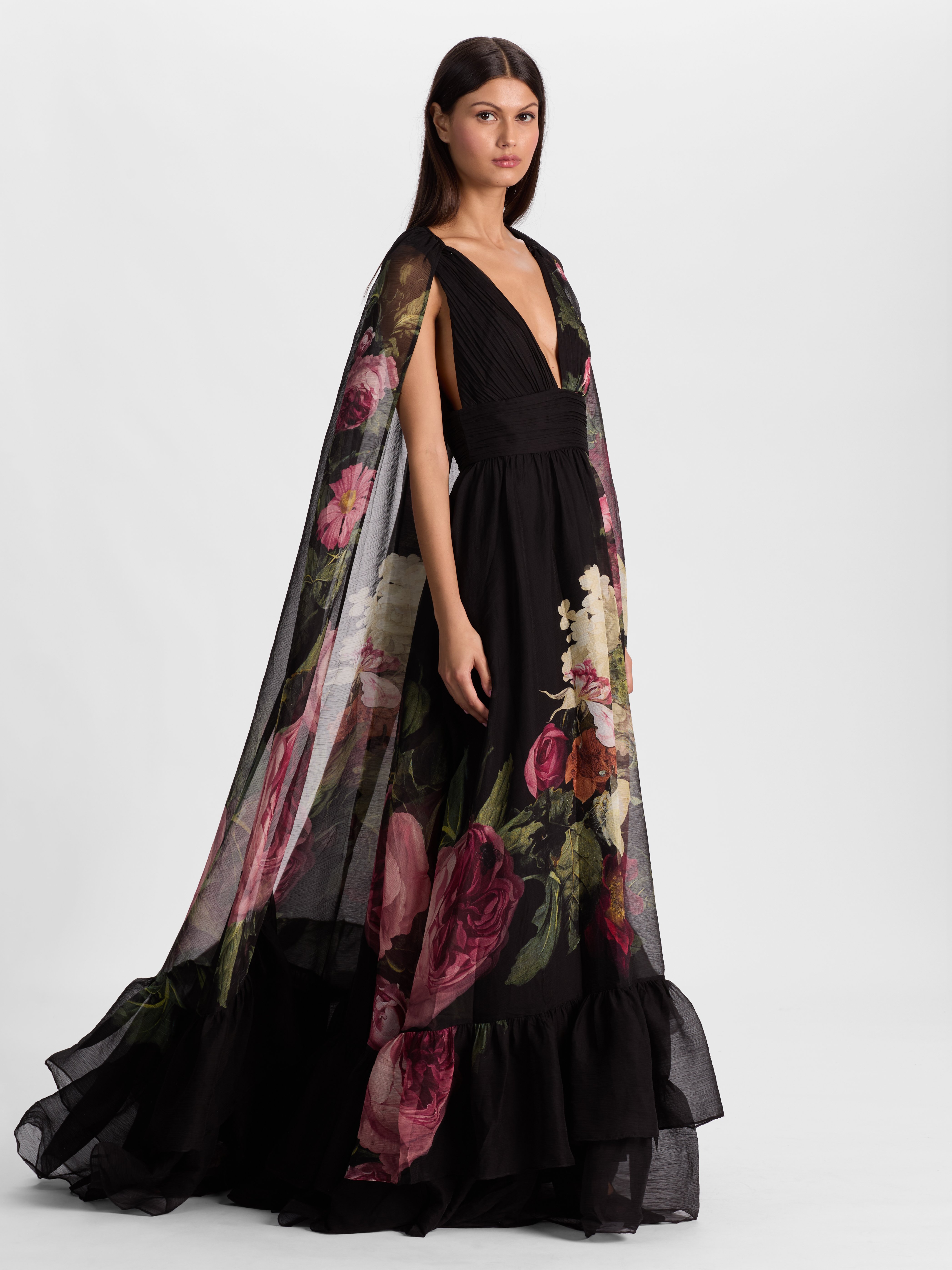 Alice And Olivia Roya Cape Sleeve Maxi Dress In Multi