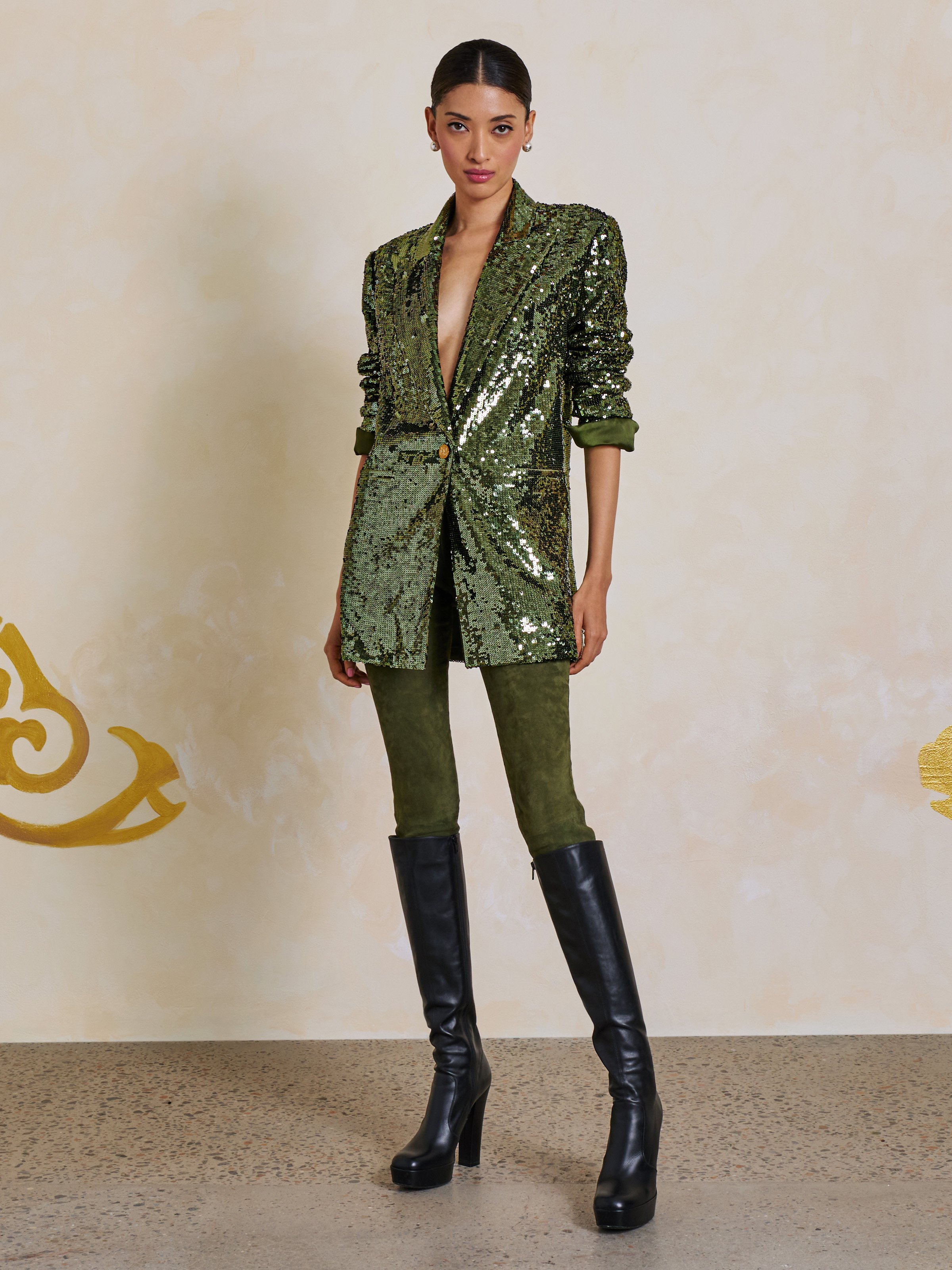 Alice And Olivia Olivia Suede Legging In Green