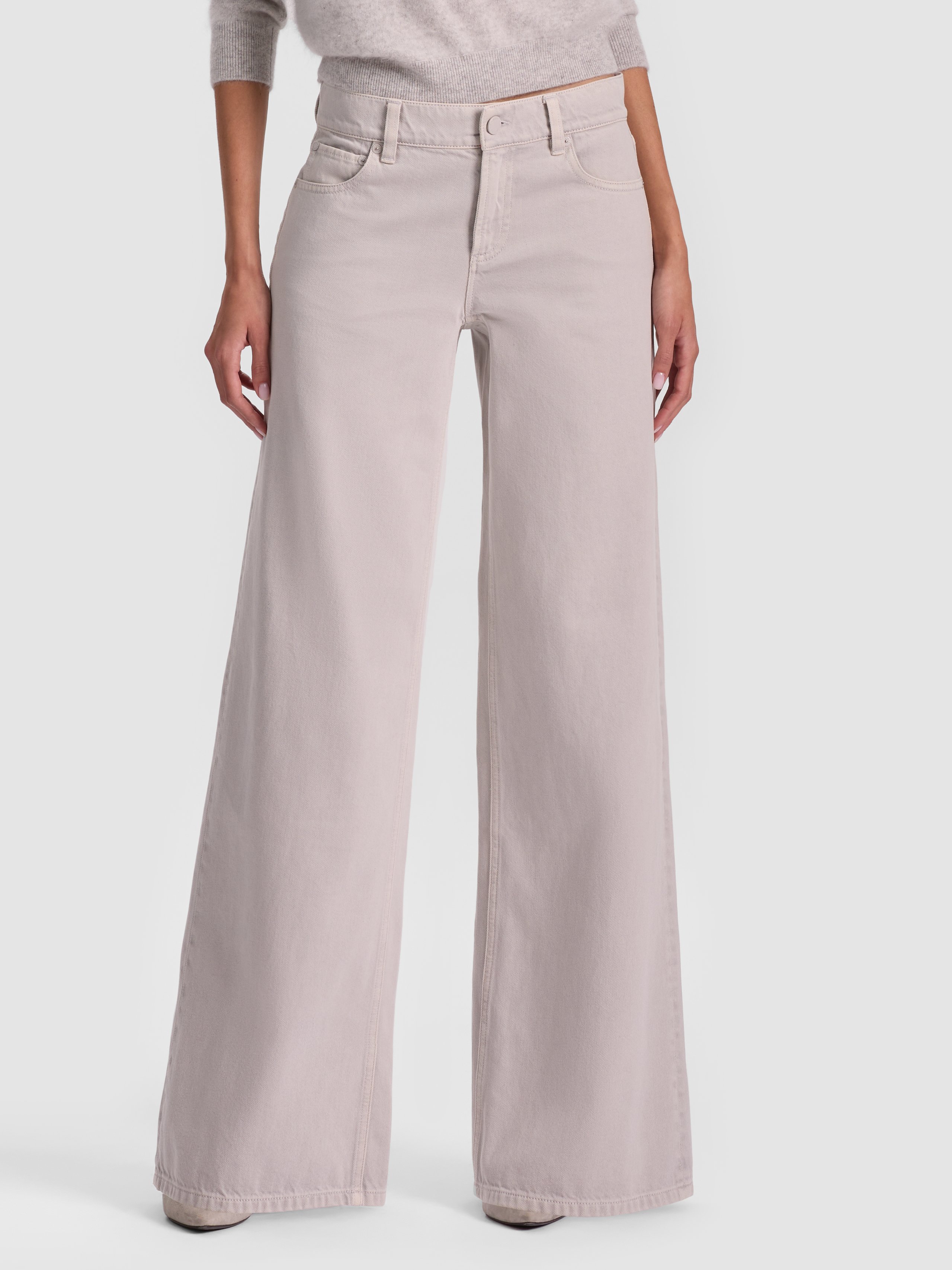 Alice And Olivia Amazing Jean In Neutral