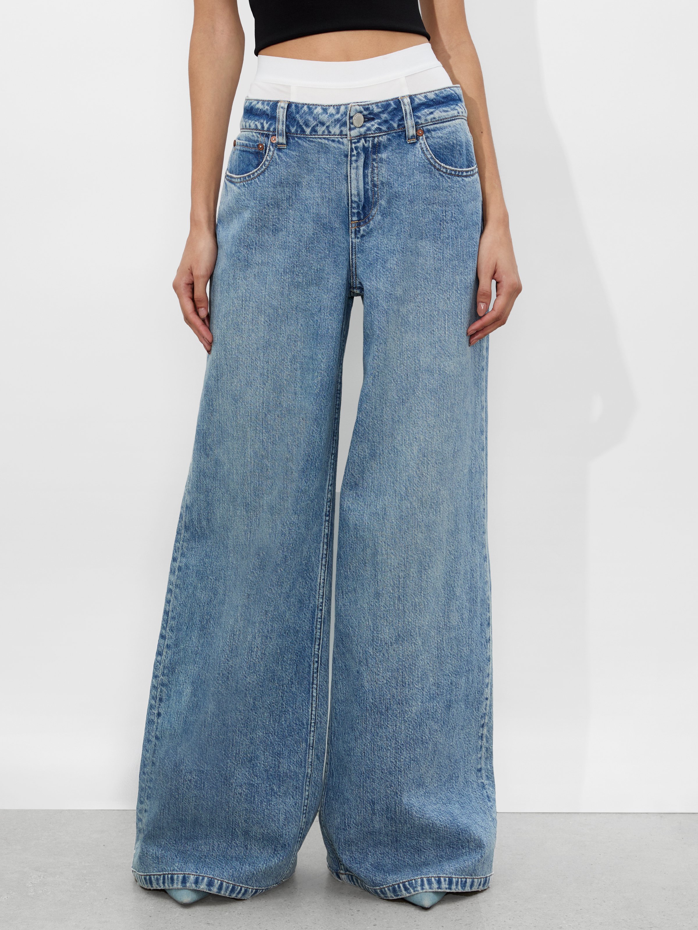 ALICE AND OLIVIA IAN BOXER JEAN