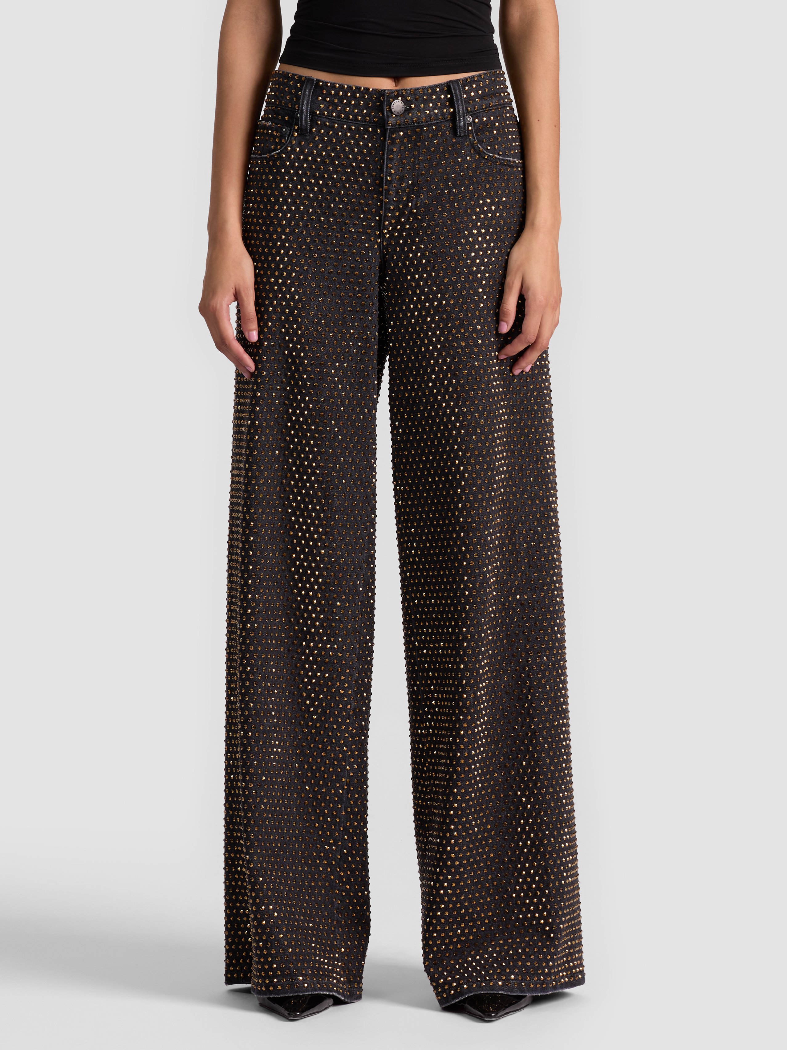 Alice And Olivia Amazing Embellished Jean In Brown