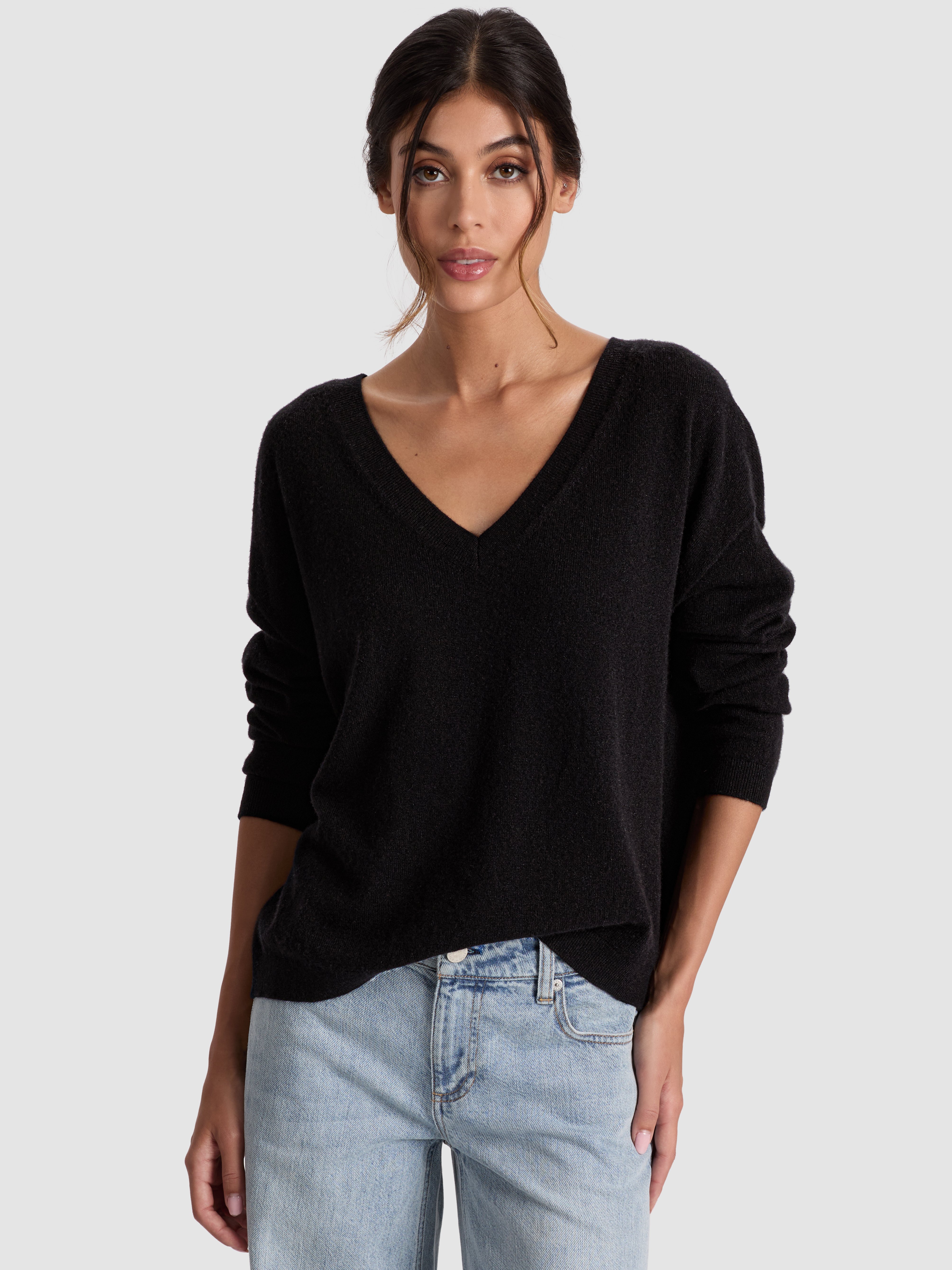 Alice And Olivia Williams Pullover In Black