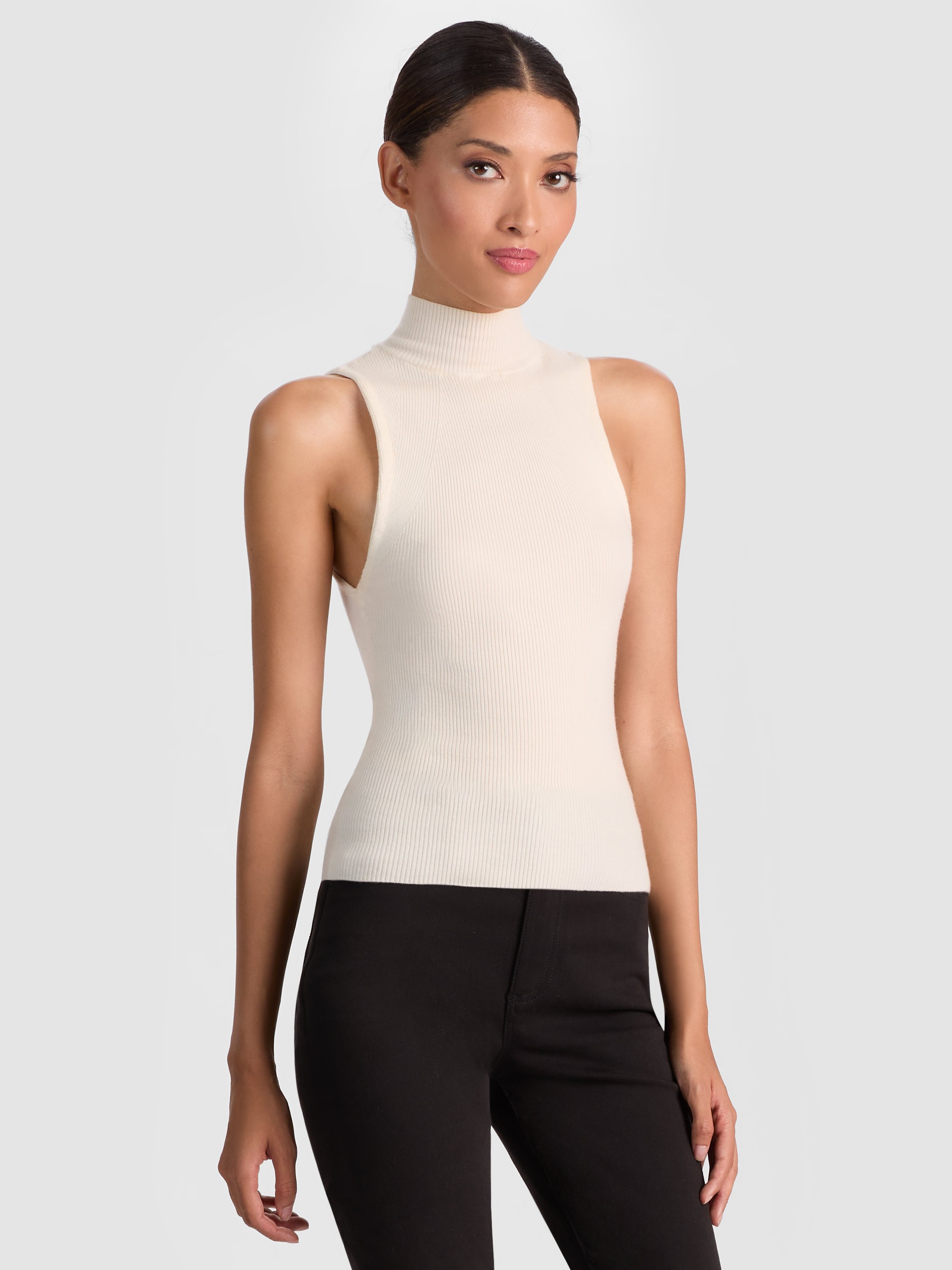 Alice And Olivia Darcey Ribbed Tank In White