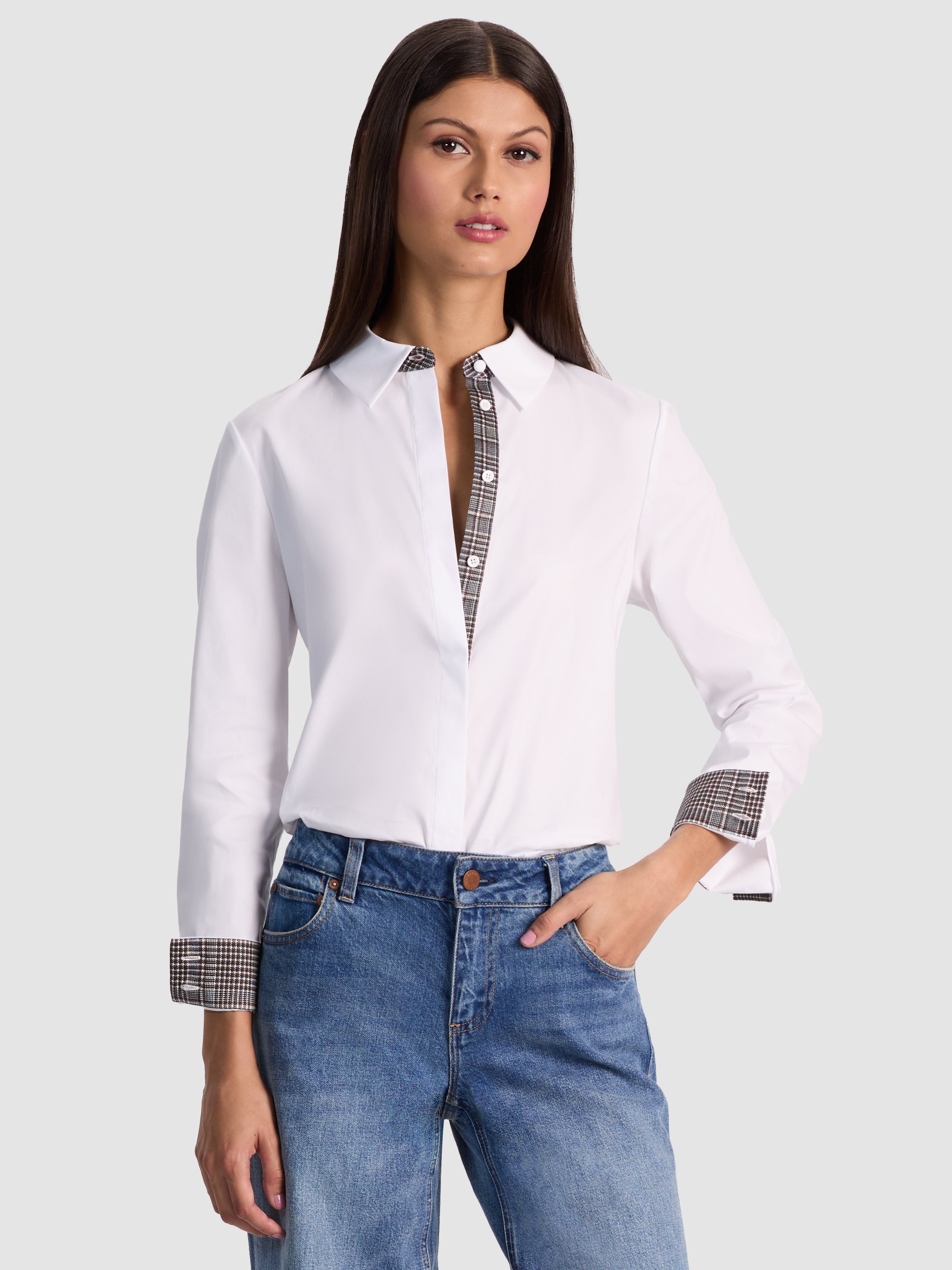 Alice And Olivia Perfect Button Down In White