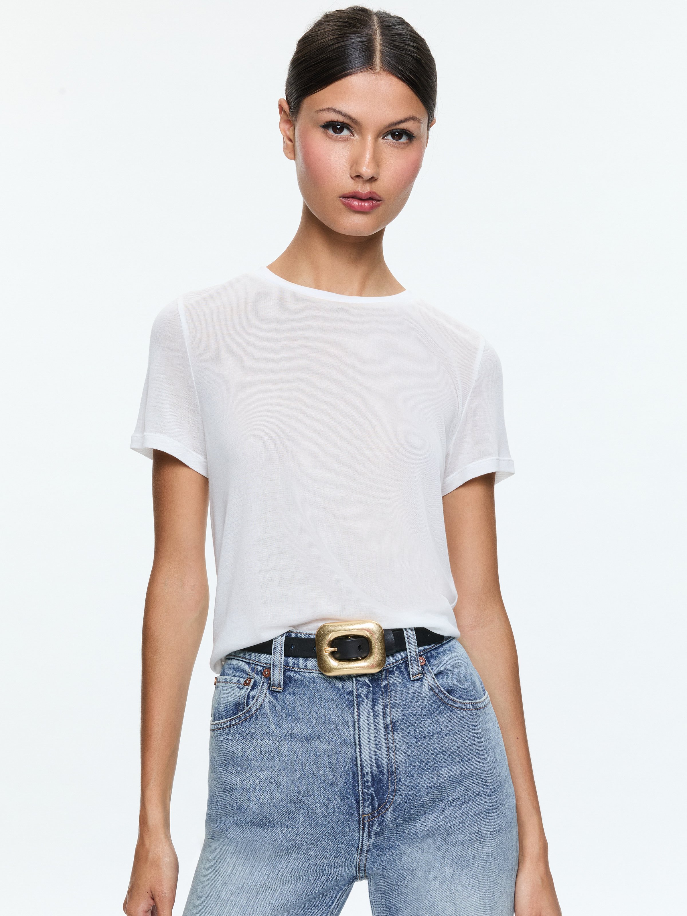 Alice And Olivia Cindy Classic Cropped Tee In Off White
